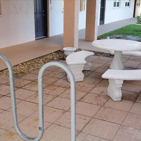 Spanish Main Unit 1- Direct Oceanfront Condo! Cocoa Beach Exterior photo
