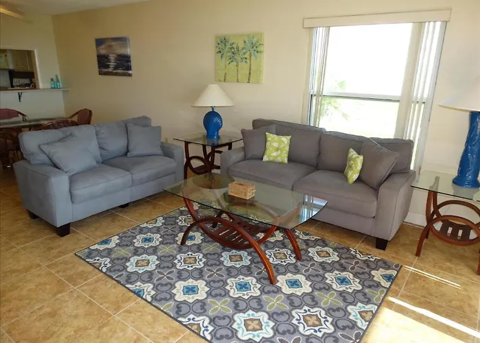 Spanish Main Unit 1- Direct Oceanfront Condo!